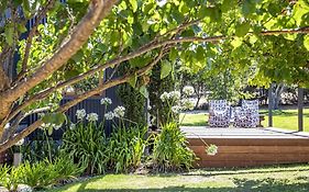Thunderbird Retreat - Premium Luxury Accommodation